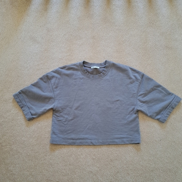 Zara Cropped Sweatshirt Size Medium Grey Crewneck Short Sleeved Casual - Picture 10 of 10